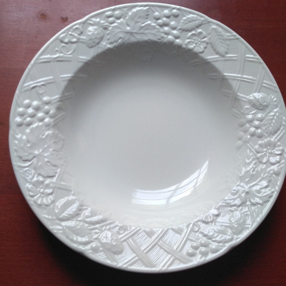 Mikasa English Countryside Pasta Bowl